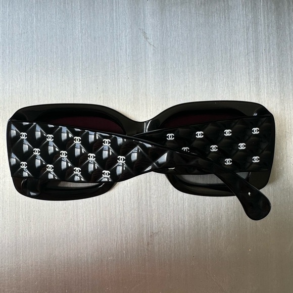 Chanel CH5483 CC Rectangle Sunglasses in Black - Picture 2 of 9